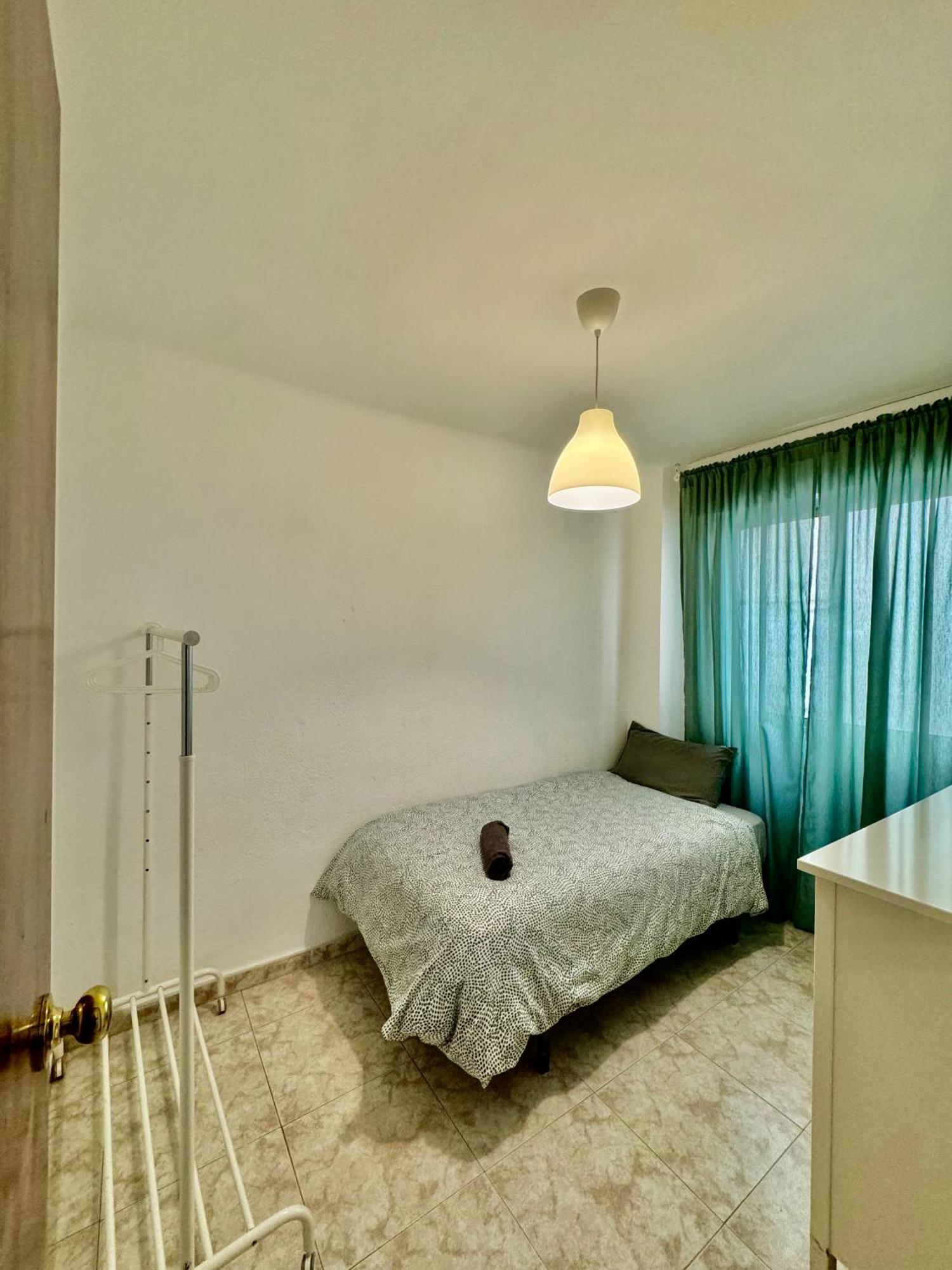 Acogedor Apartamento En Малага Экстерьер фото