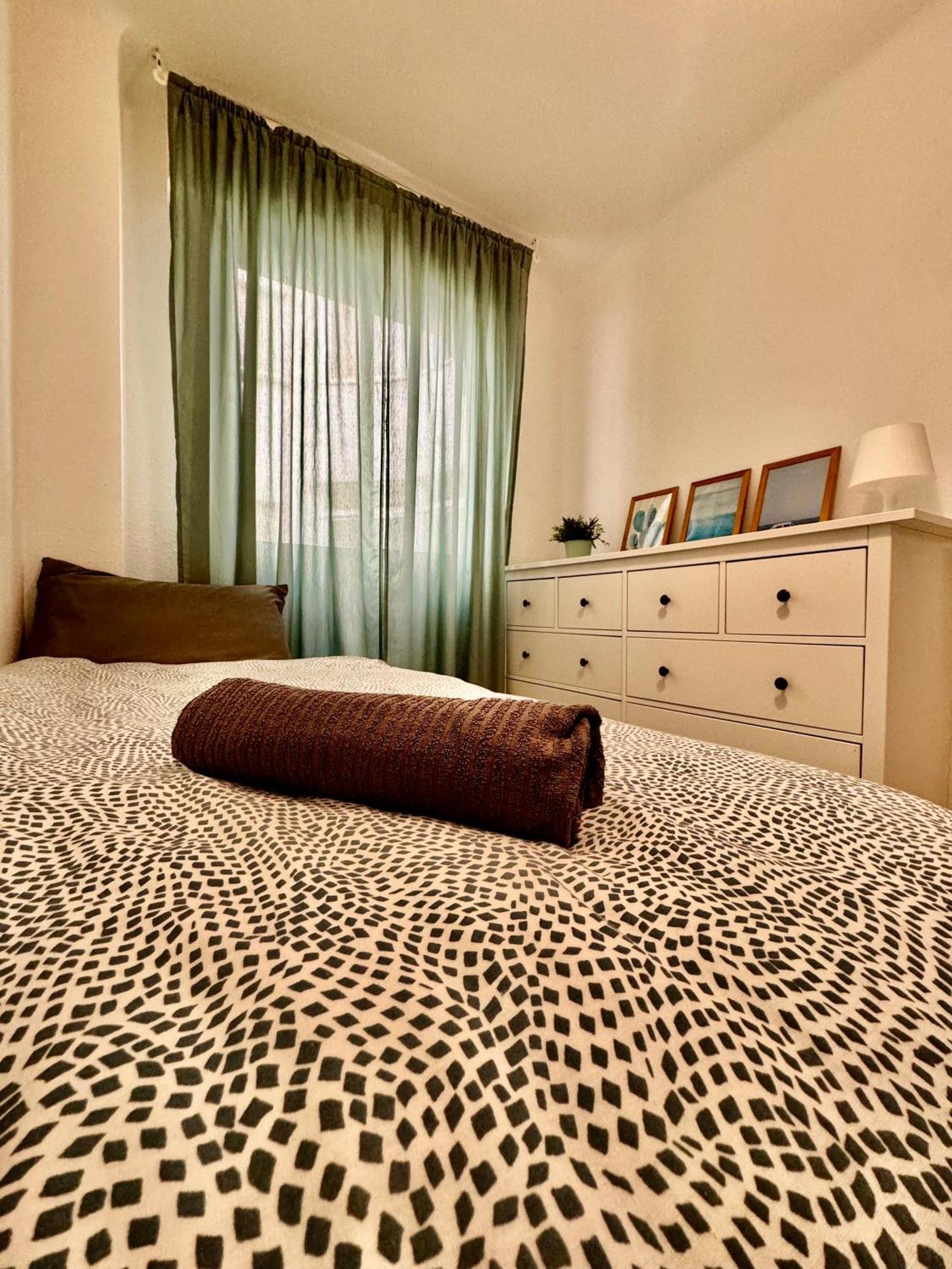 Acogedor Apartamento En Малага Экстерьер фото
